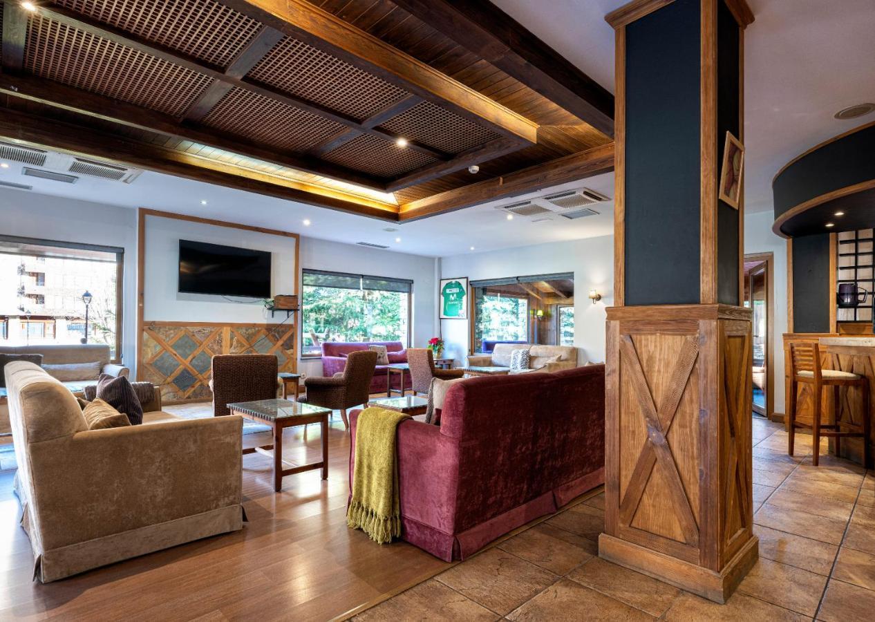 Hotel Vielha Val D'Aran, Affiliated By Melia Exteriör bild
